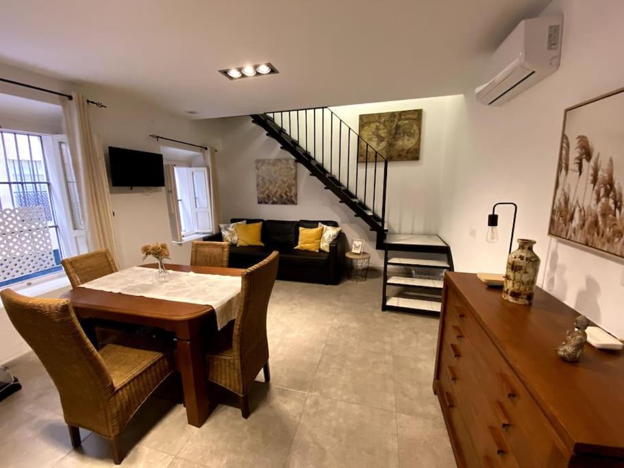 Moderno Duplex En La Tacita De Plata Appartement Cádiz Buitenkant foto